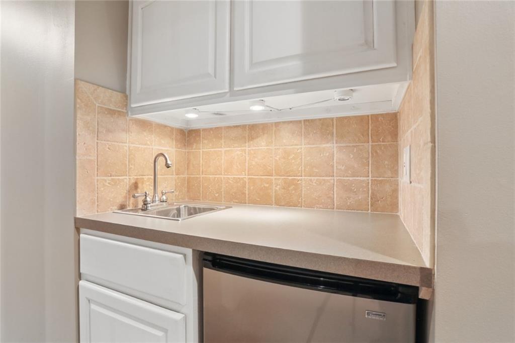 9419 W 124th Terrace