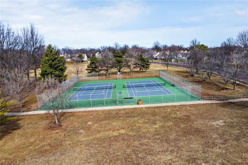 9419 W 124th Terrace