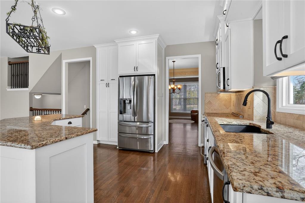 9419 W 124th Terrace