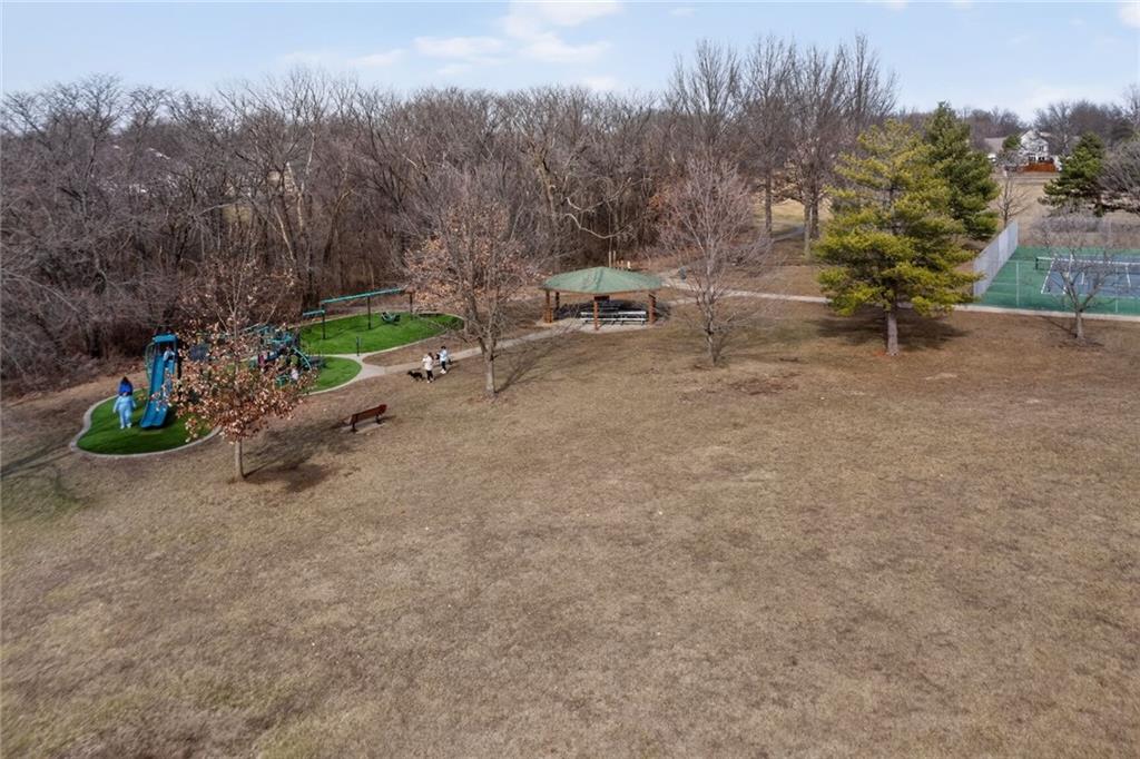 9419 W 124th Terrace