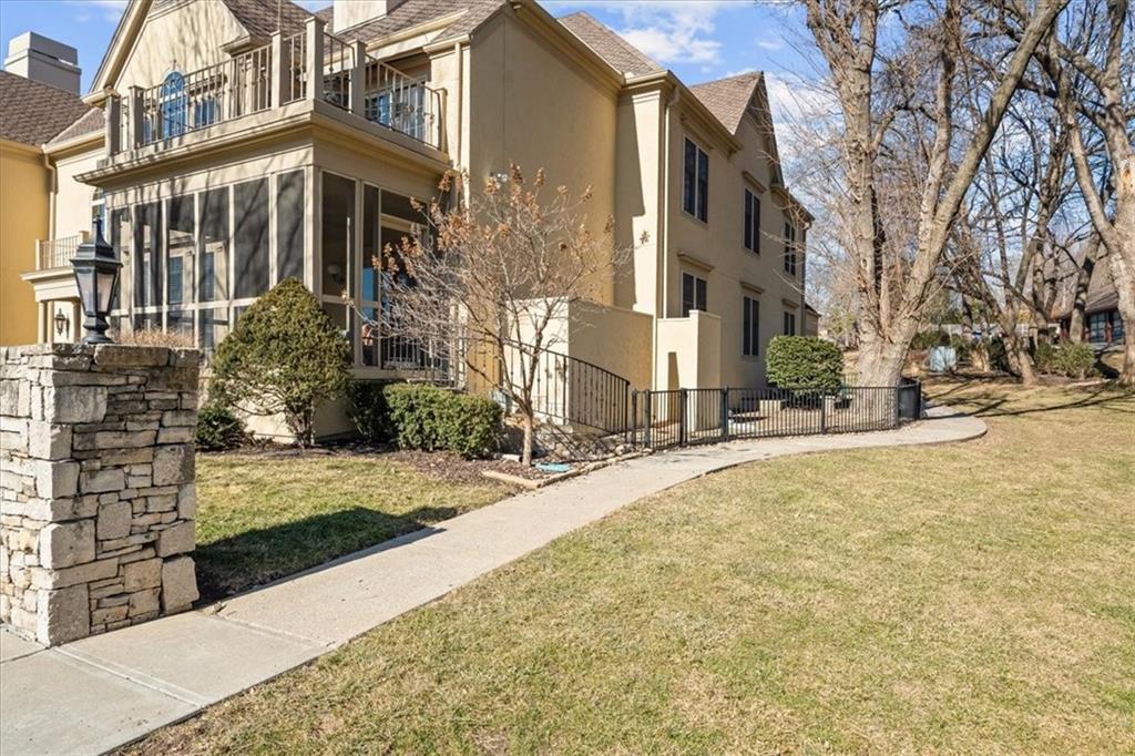 3936 Shawnee Mission Parkway