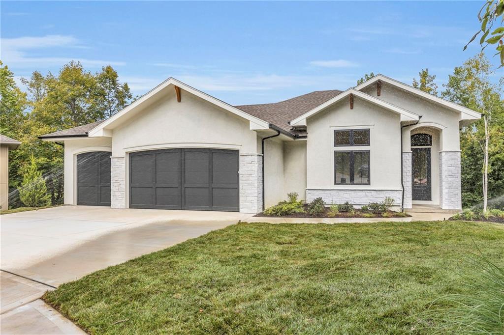 10404 River Hills Drive