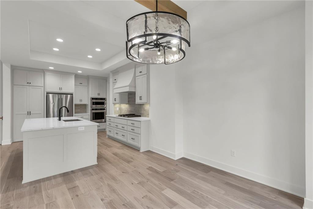 10404 River Hills Drive