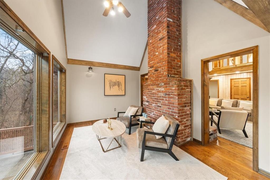 4710 Monrovia Street