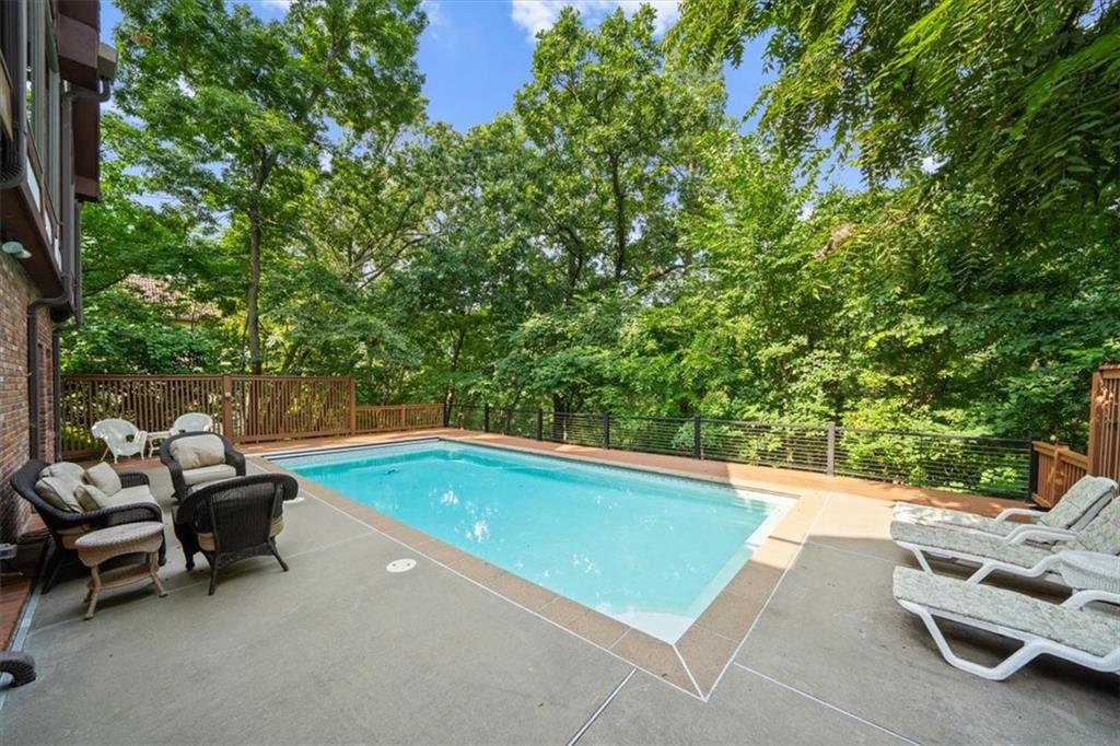 4710 Monrovia Street