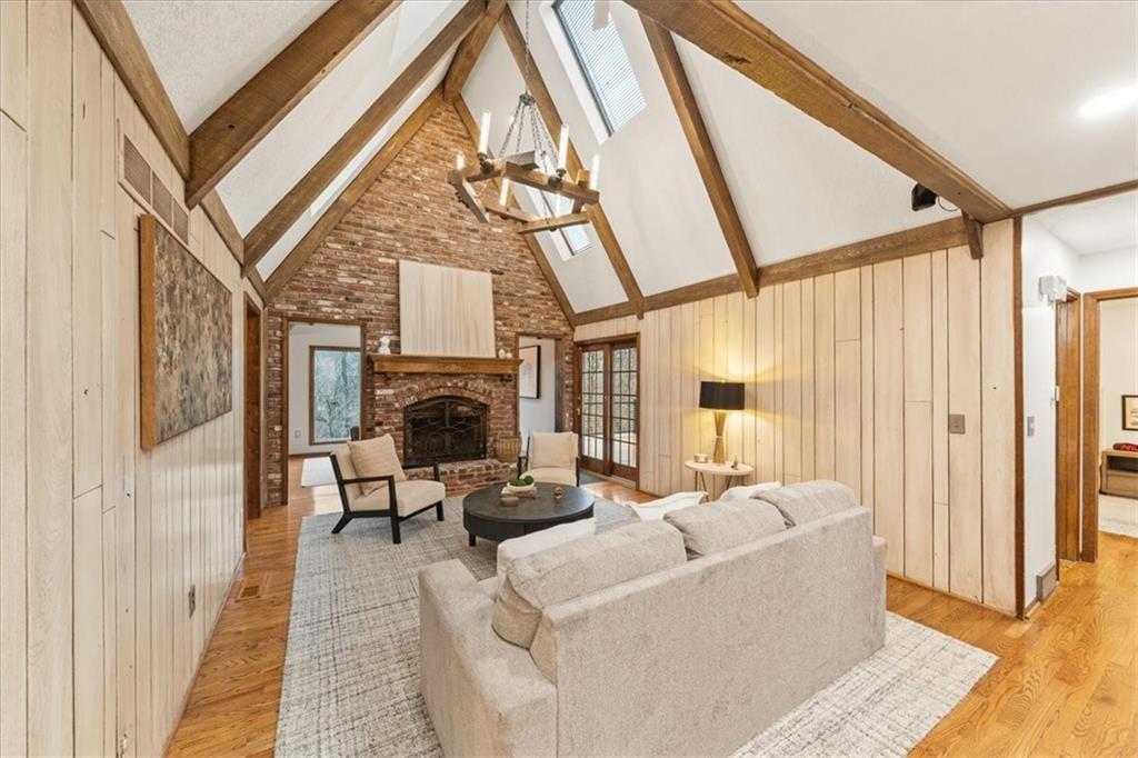 4710 Monrovia Street