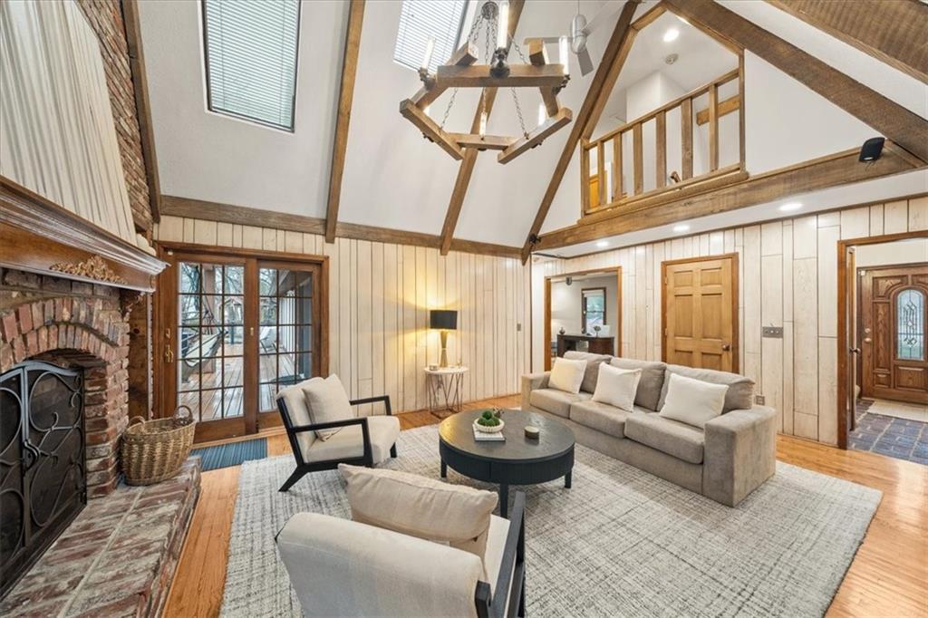 4710 Monrovia Street