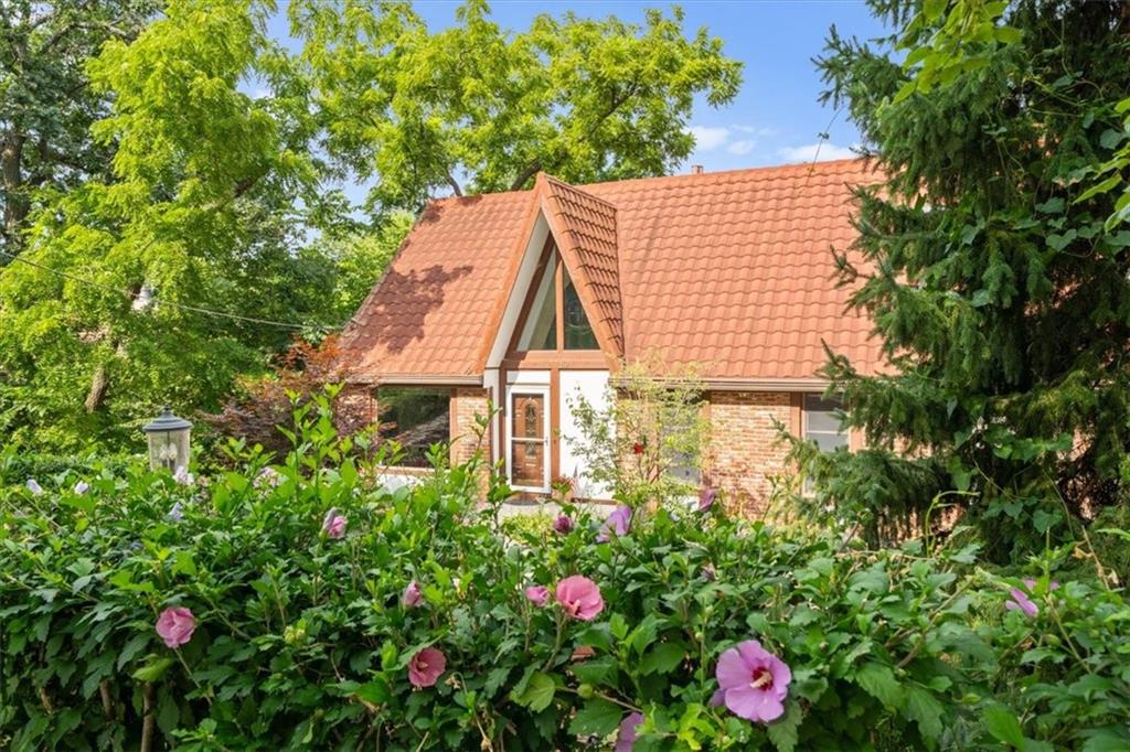 4710 Monrovia Street