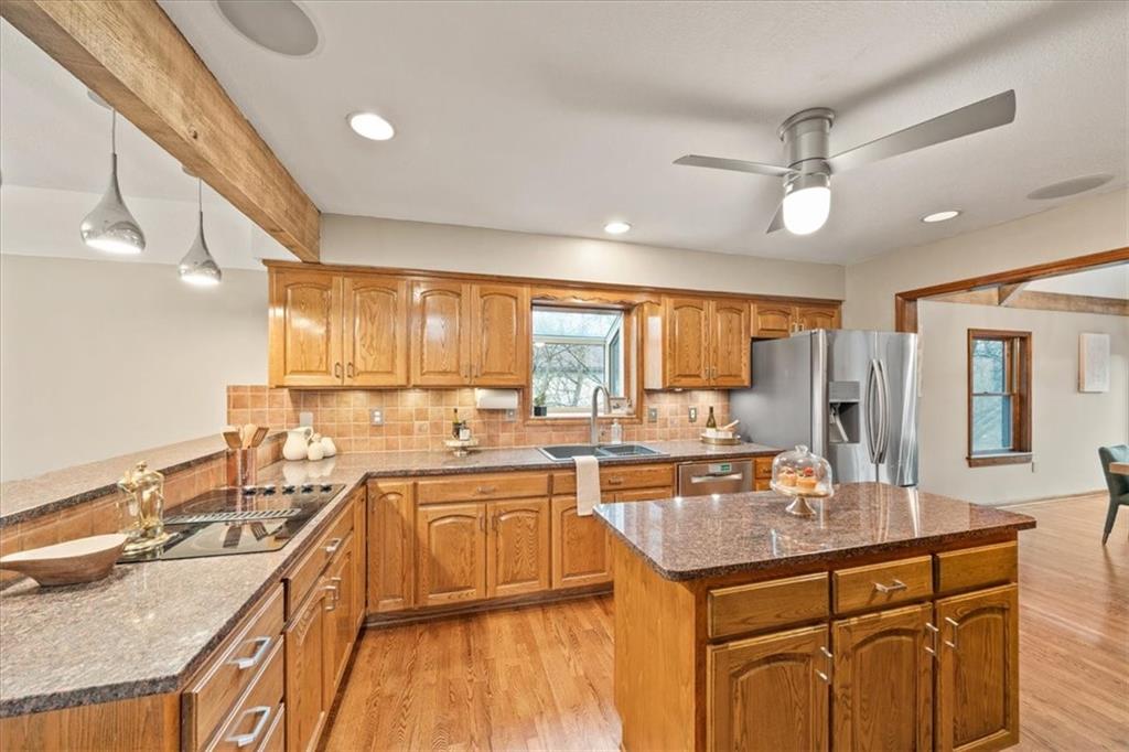 4710 Monrovia Street