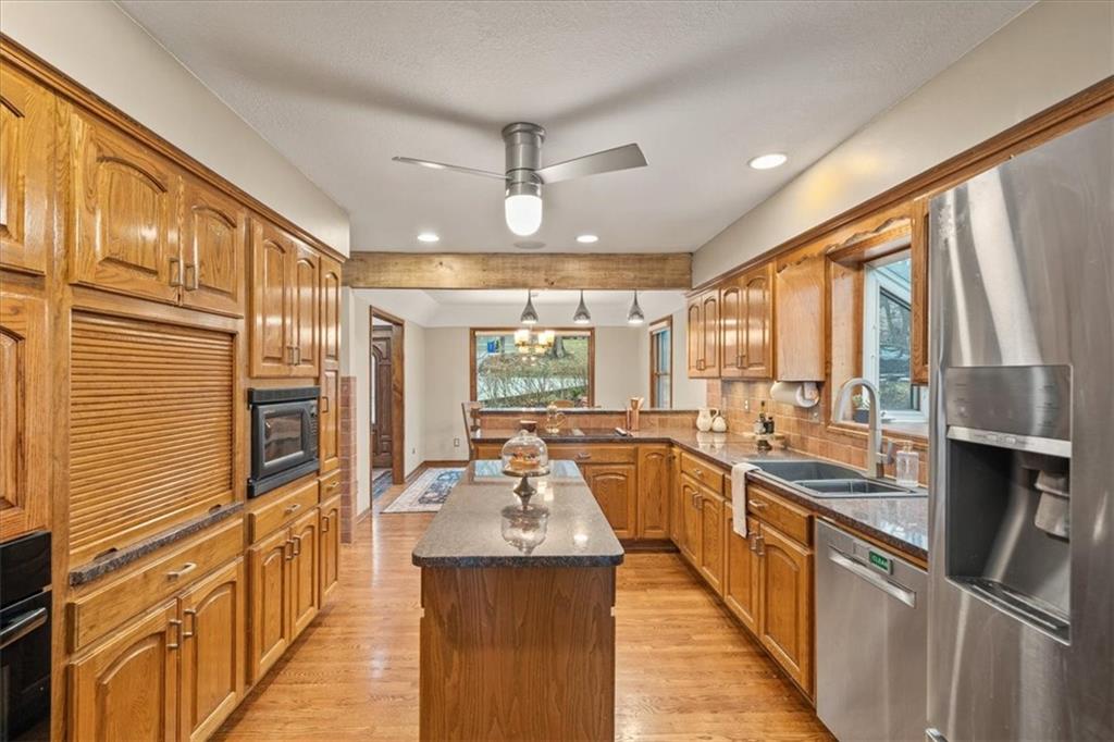 4710 Monrovia Street