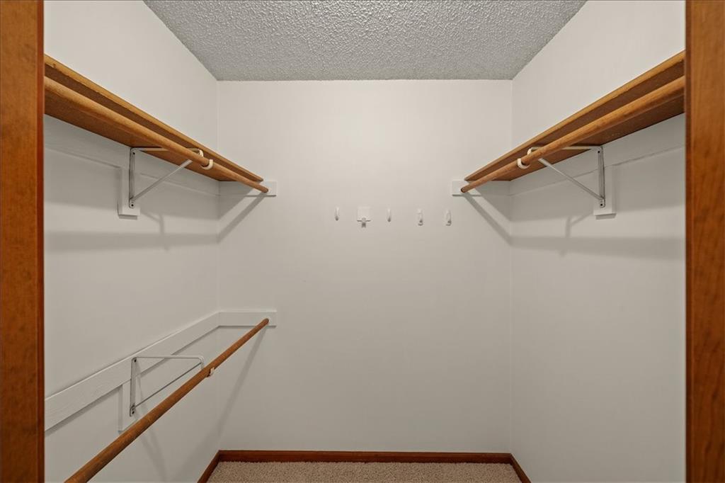 2729 Pebble Lane