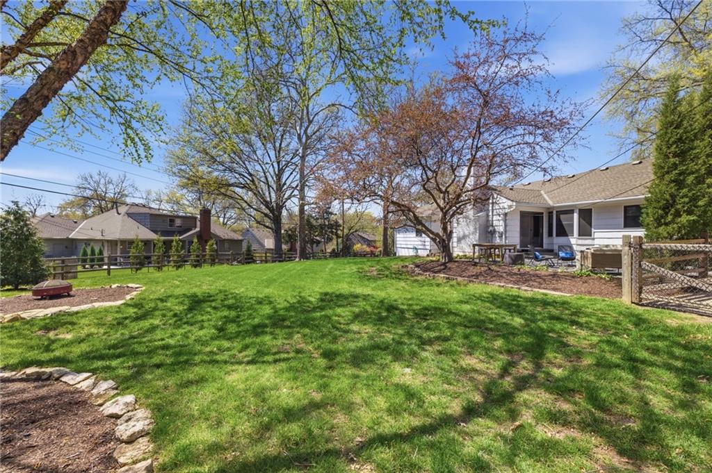 10409 Pawnee Lane