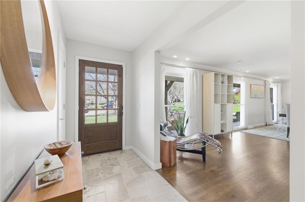 10409 Pawnee Lane
