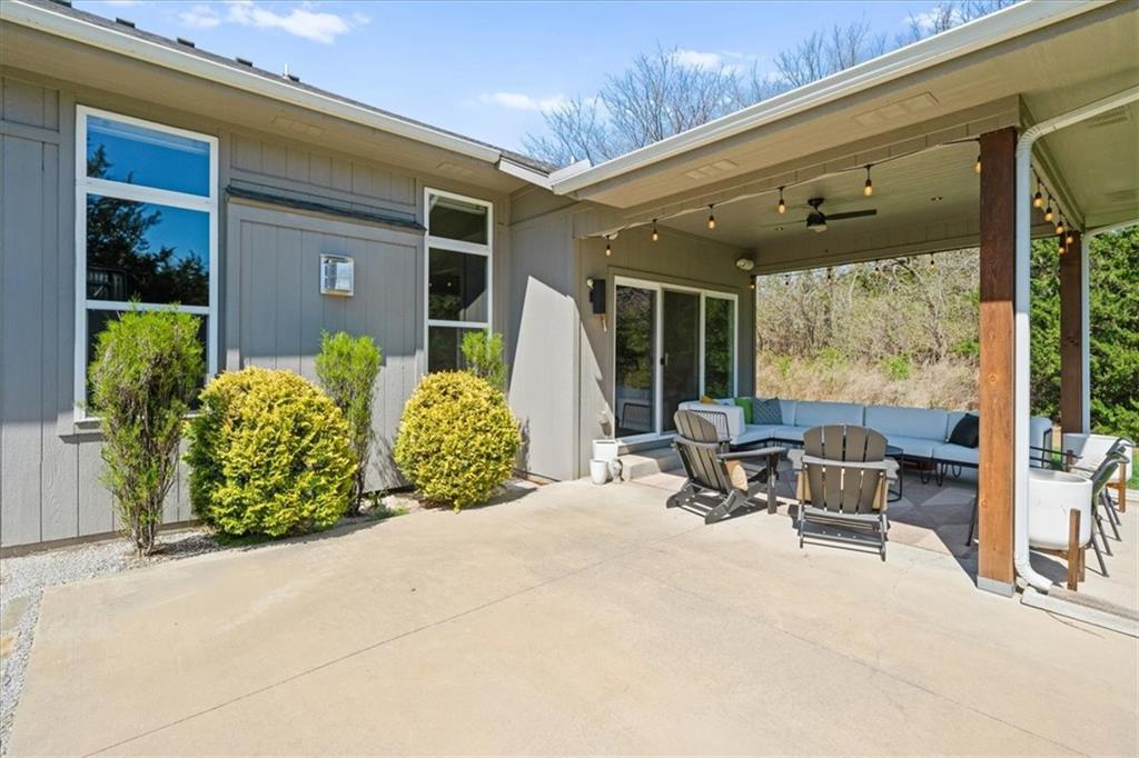6927 Glenn Lane