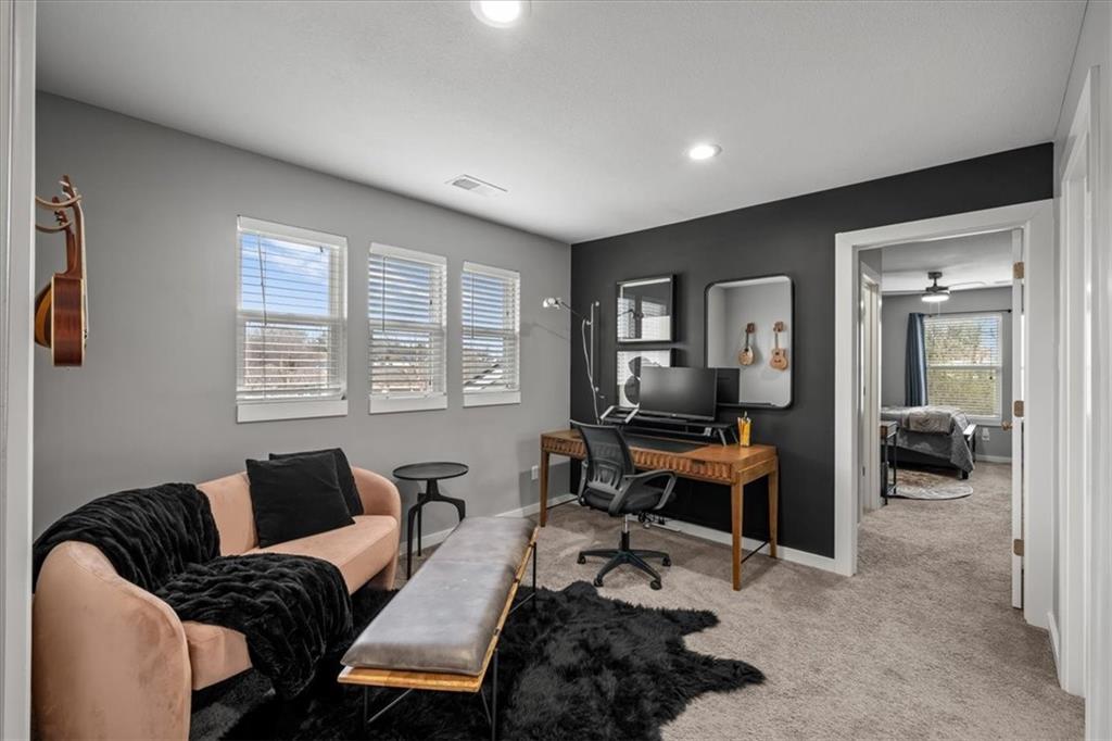 6927 Glenn Lane