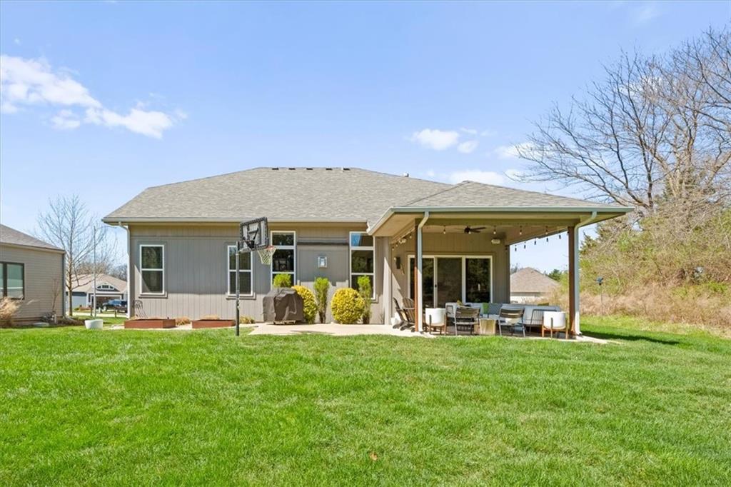 6927 Glenn Lane