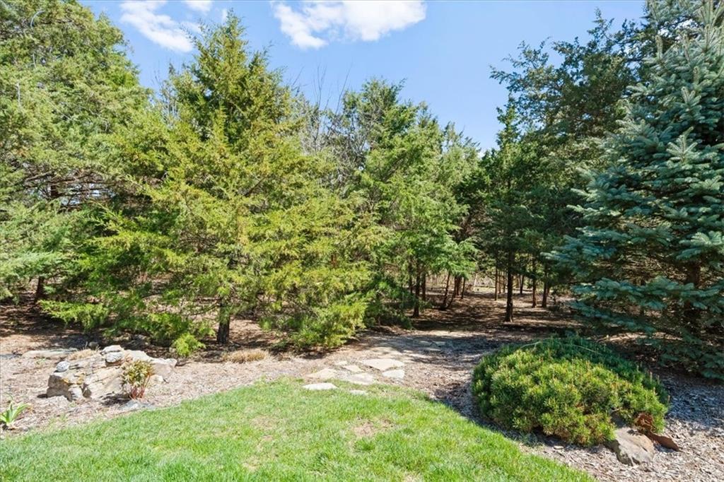 6927 Glenn Lane