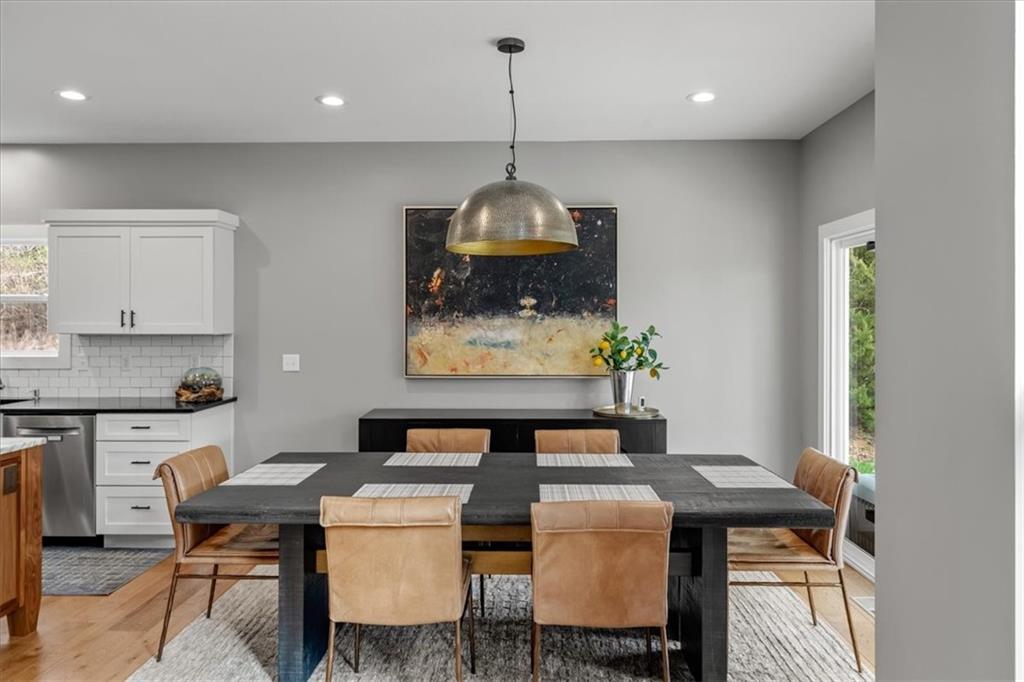 6927 Glenn Lane