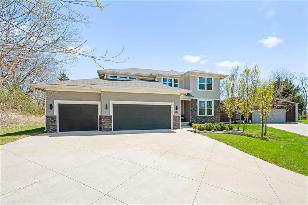 6927 Glenn Lane