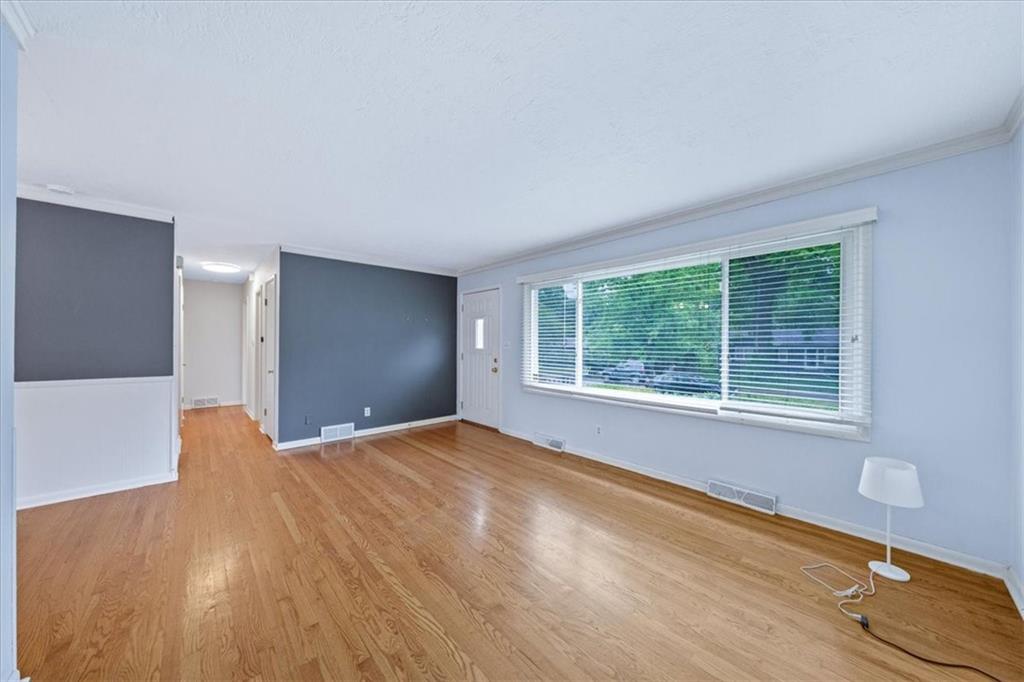 3428 W 77th Terrace