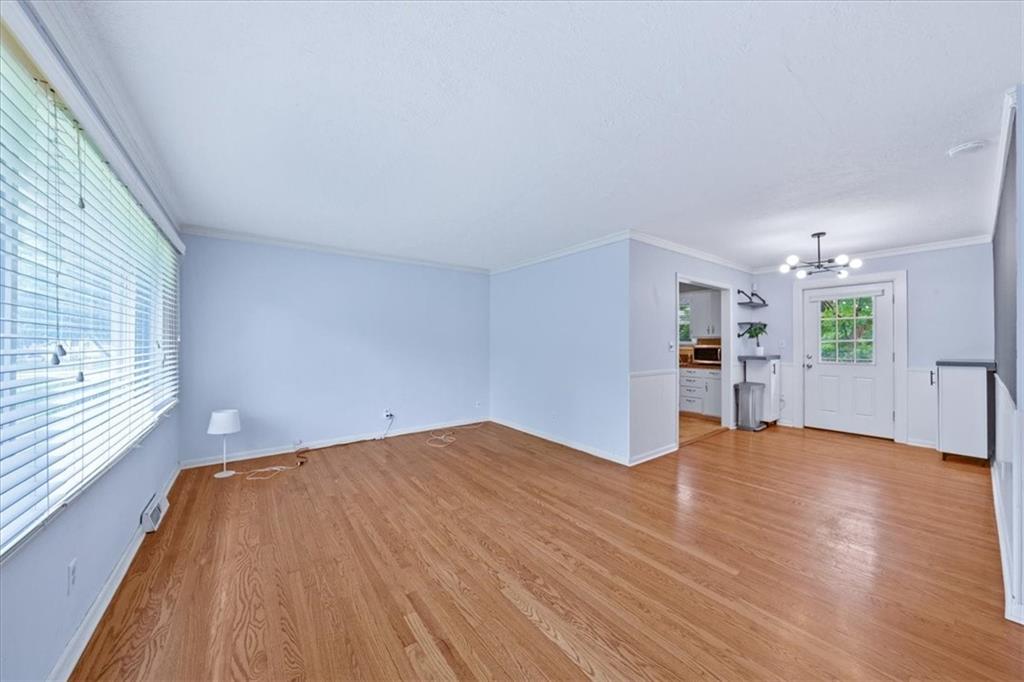 3428 W 77th Terrace
