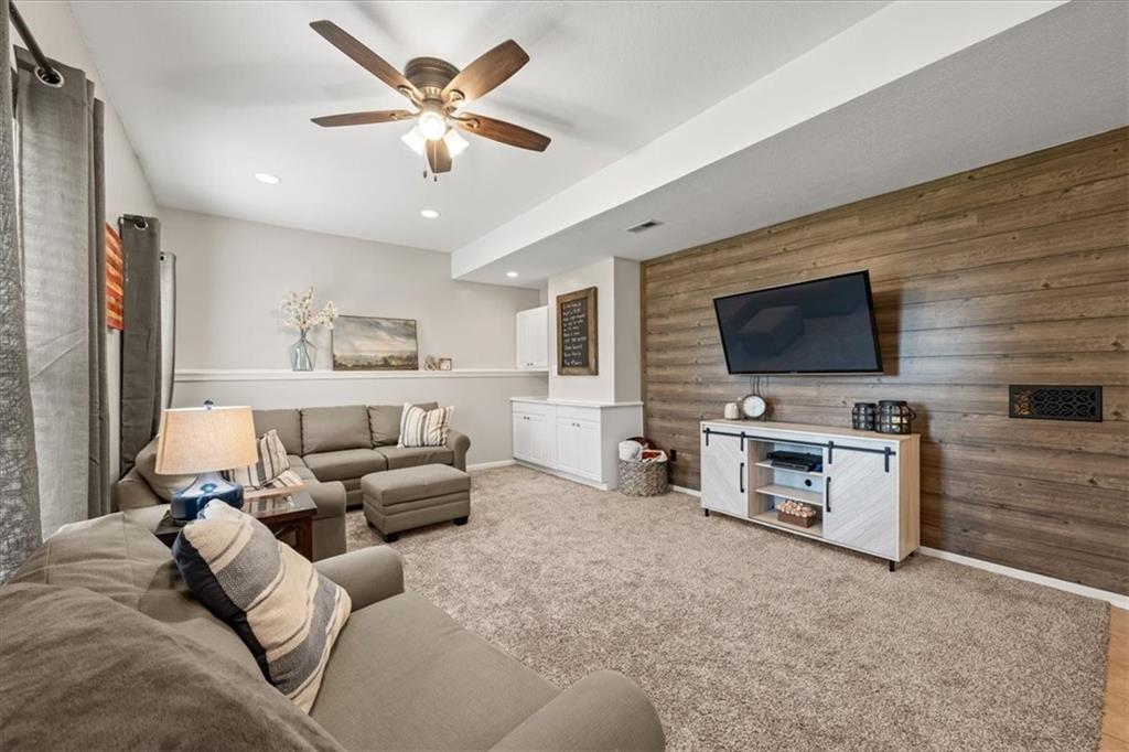 10914 N Laurel Court