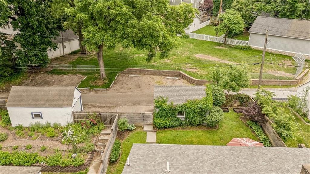 6635 Edgevale Road