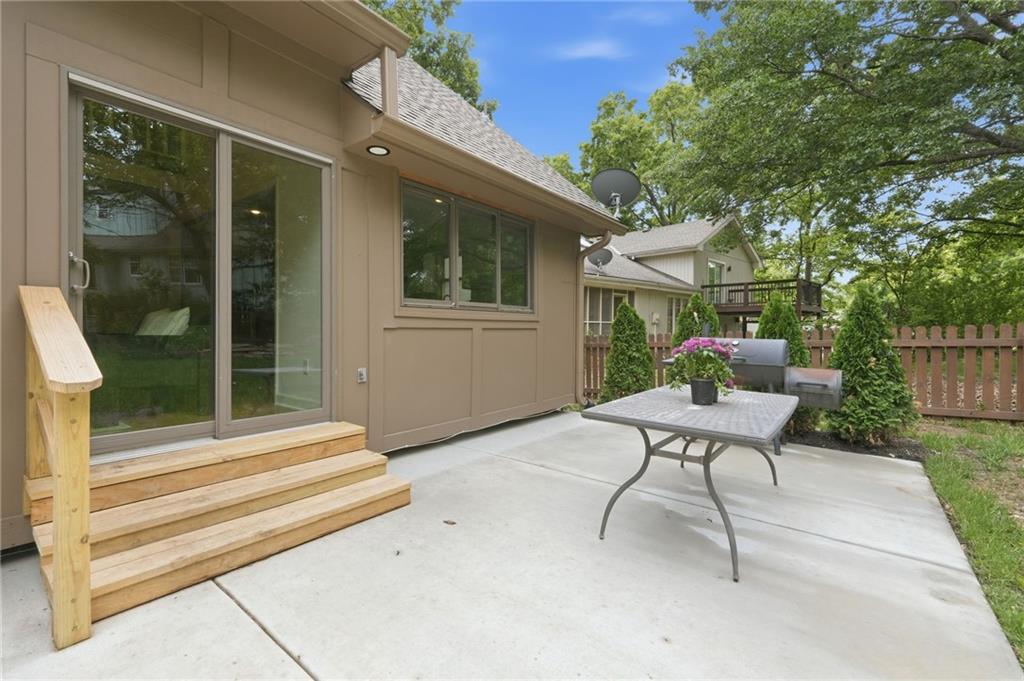 11809 Rosehill Road