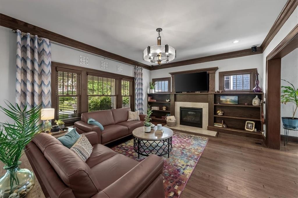 131 W 61st Terrace