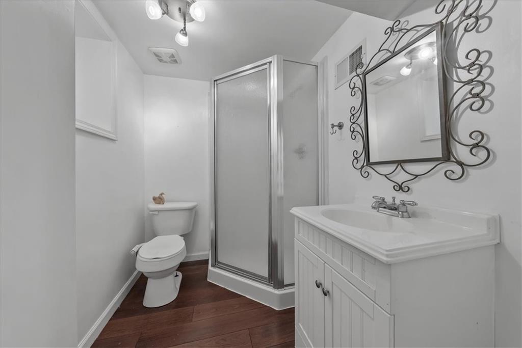 131 W 61st Terrace