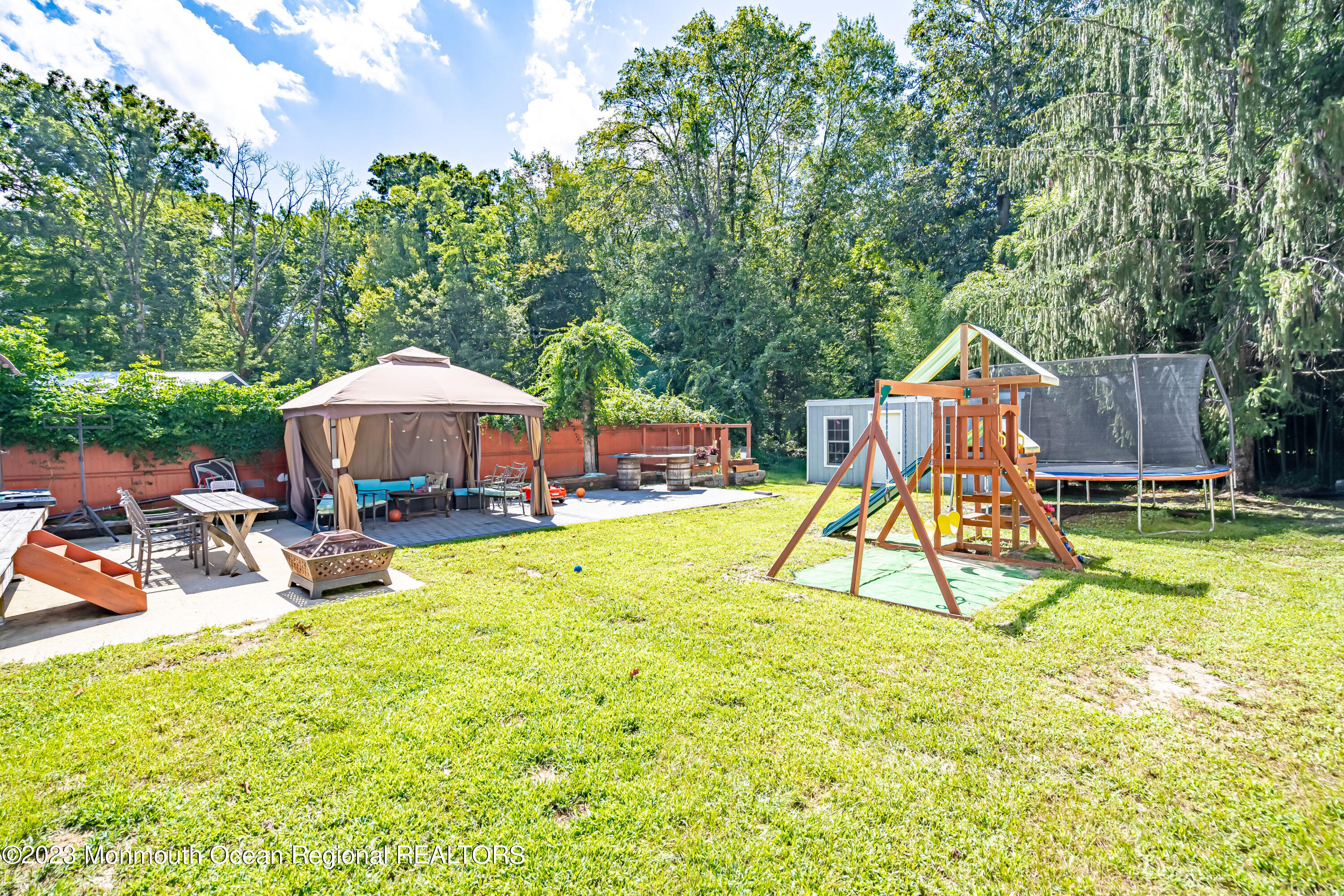 505 W Farms Road