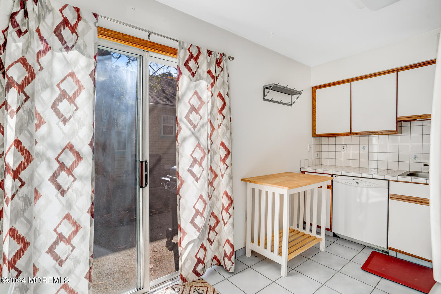 2309 Mount Hood Lane