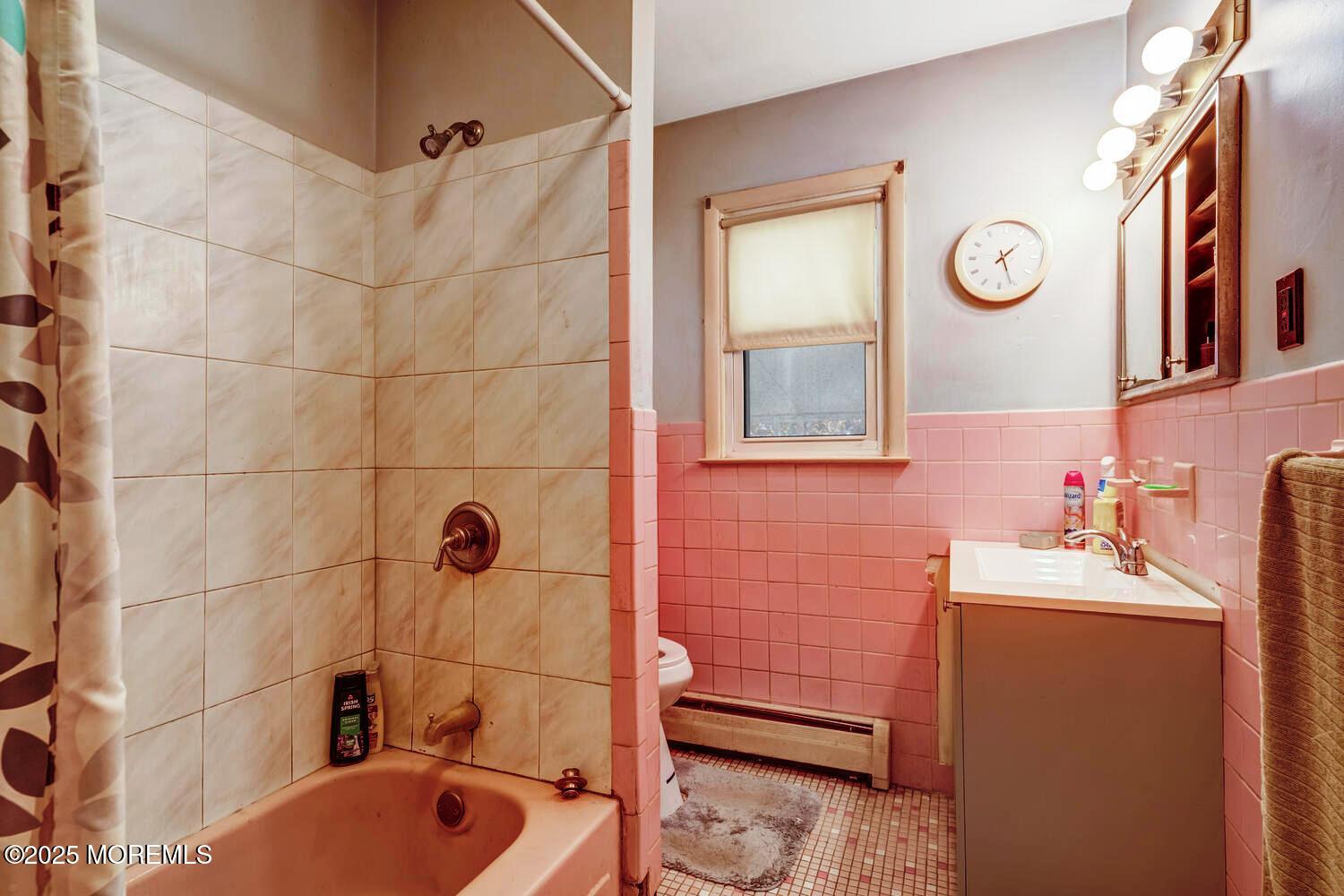 49 Green Drive, Toms River