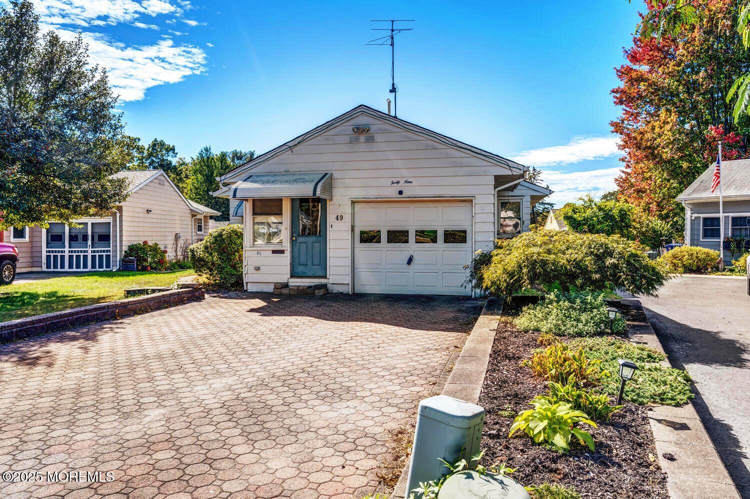 49 Green Drive, Toms River