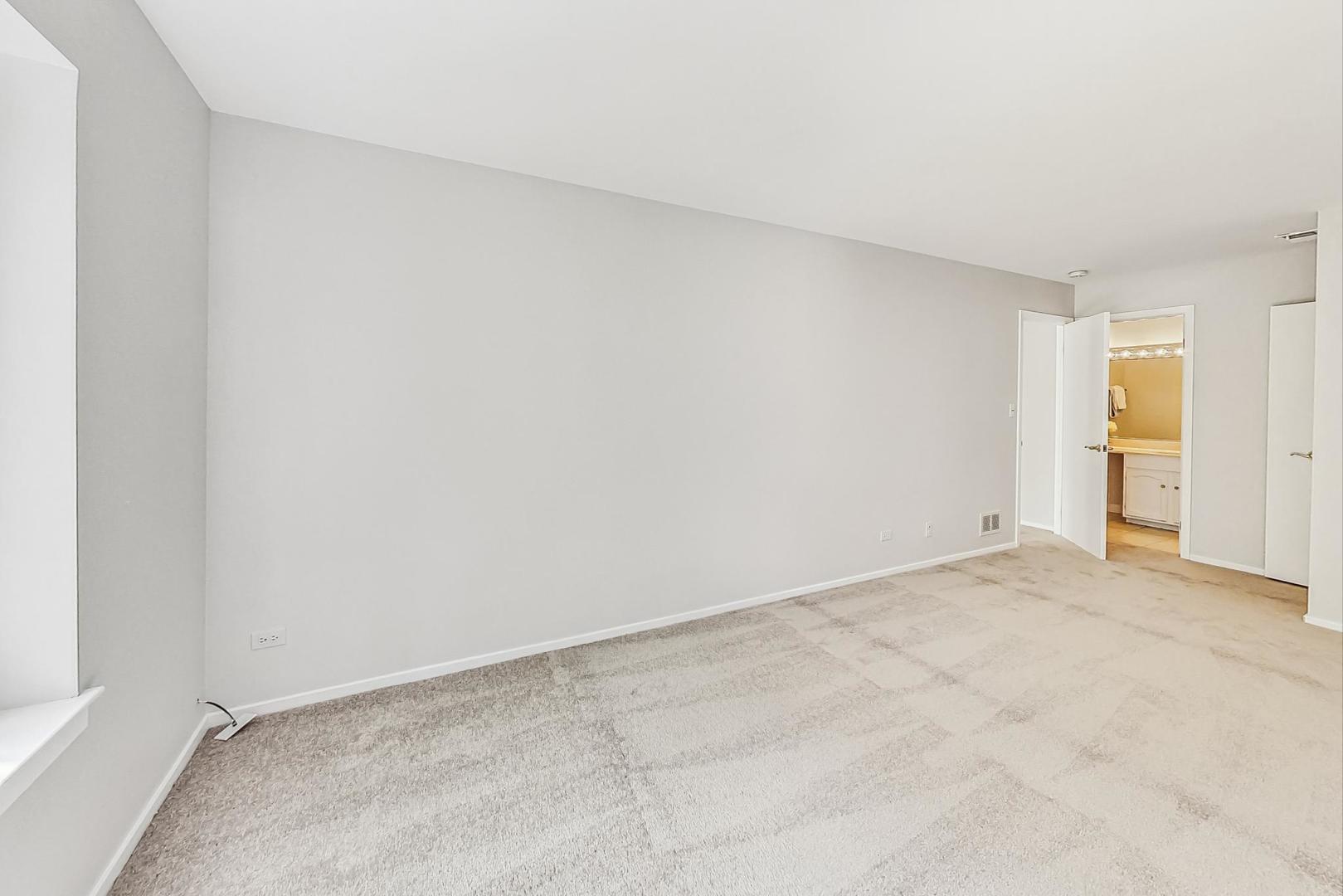 3085 Pheasant Creek Drive Unit: 202