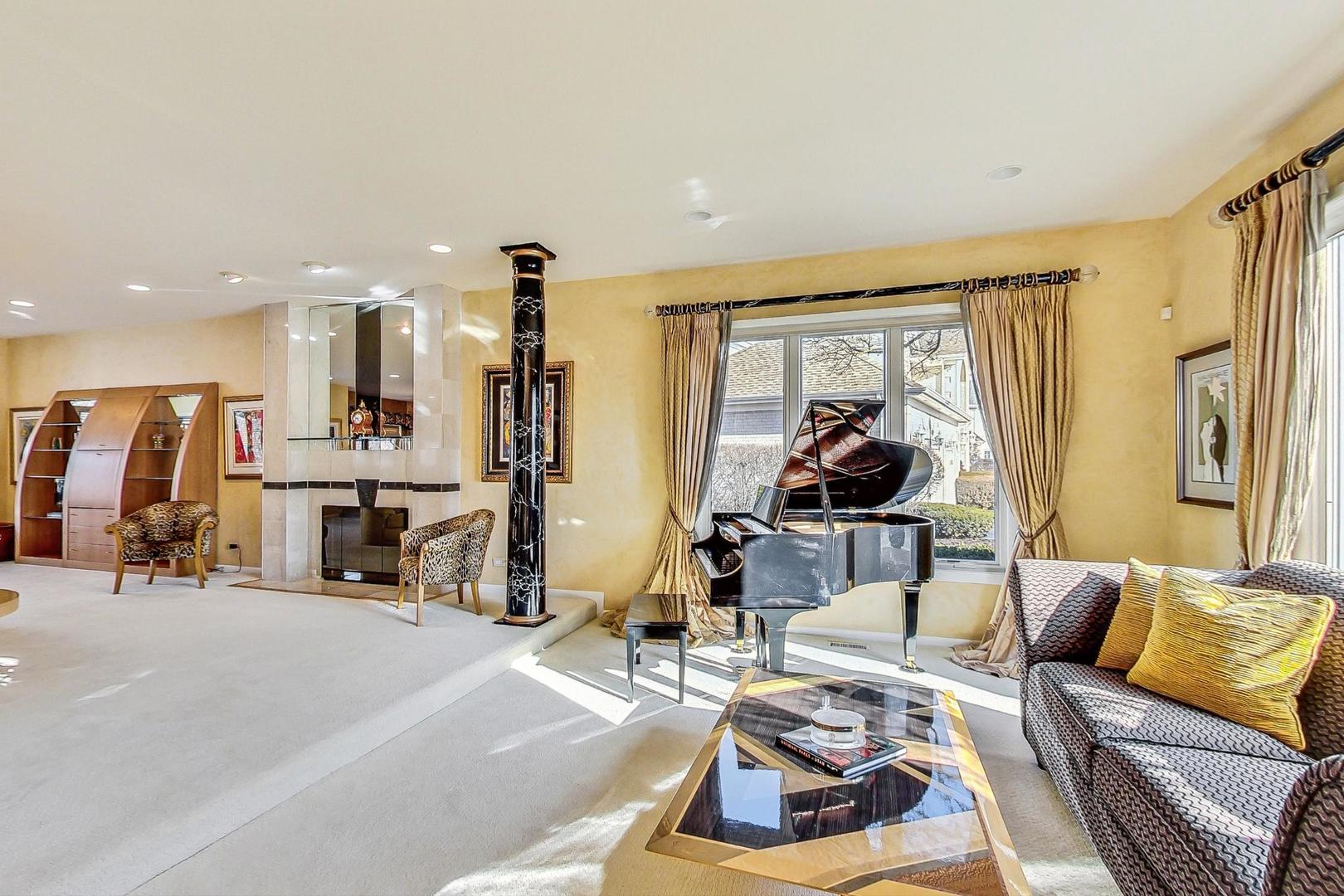 1507 Windy Hill Drive