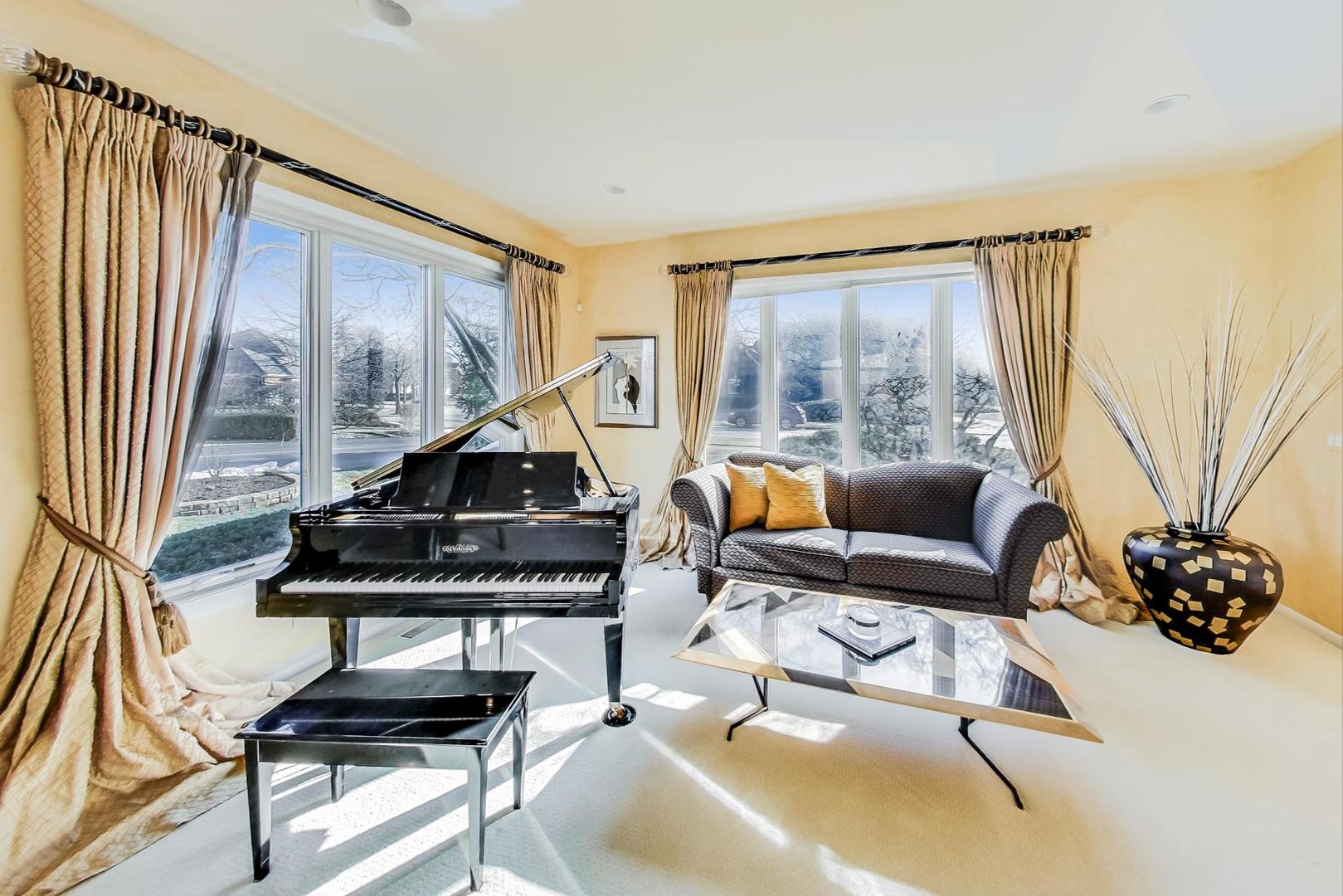 1507 Windy Hill Drive