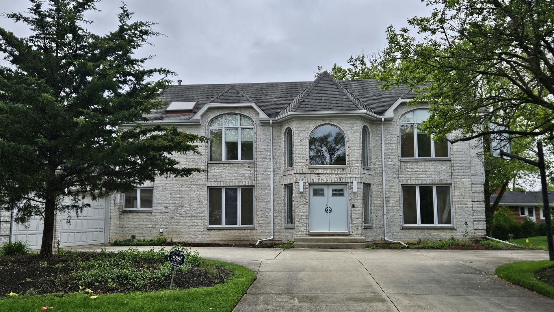 2128 Scotch Pine Lane