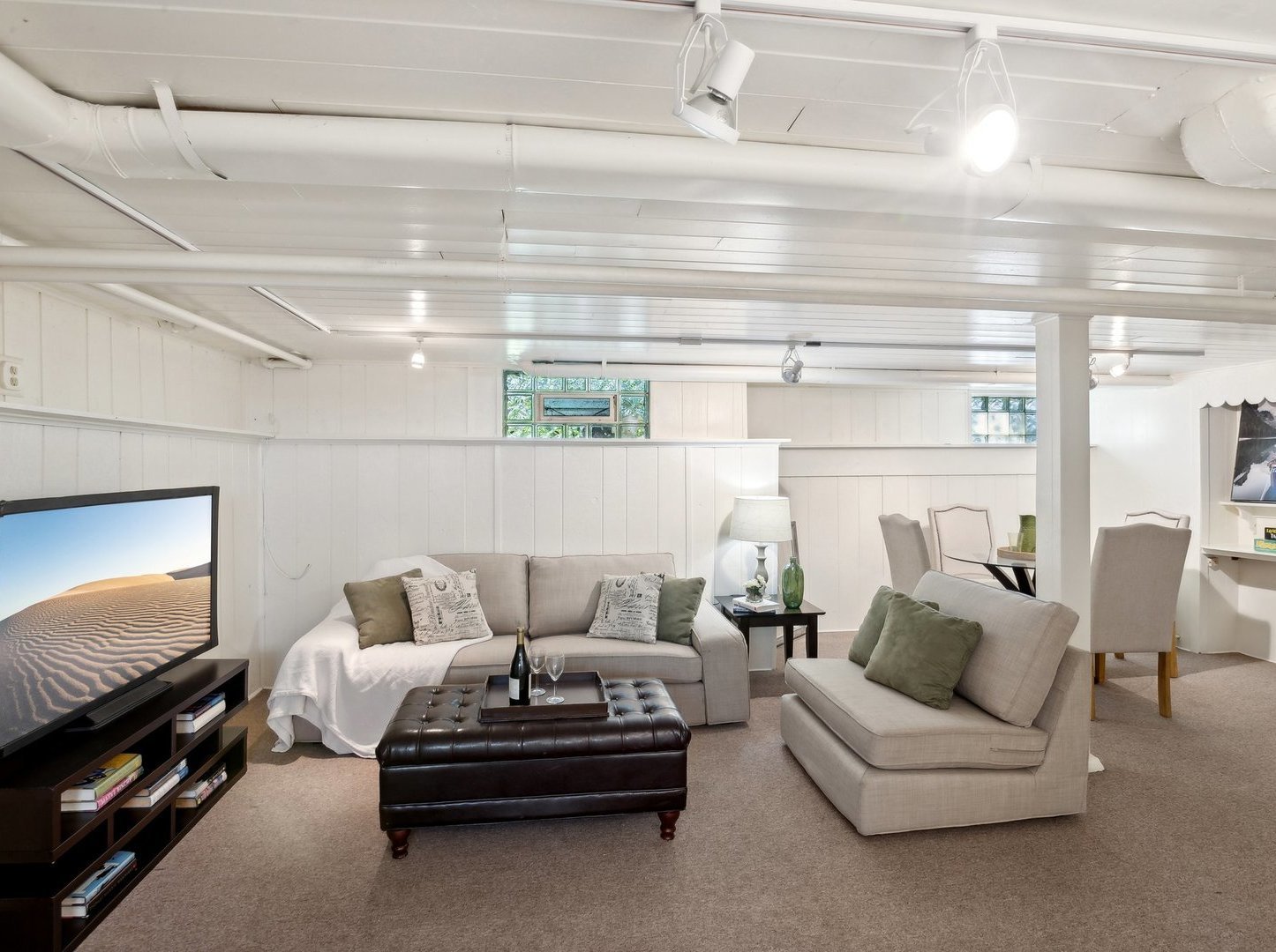 745 Broadview Avenue