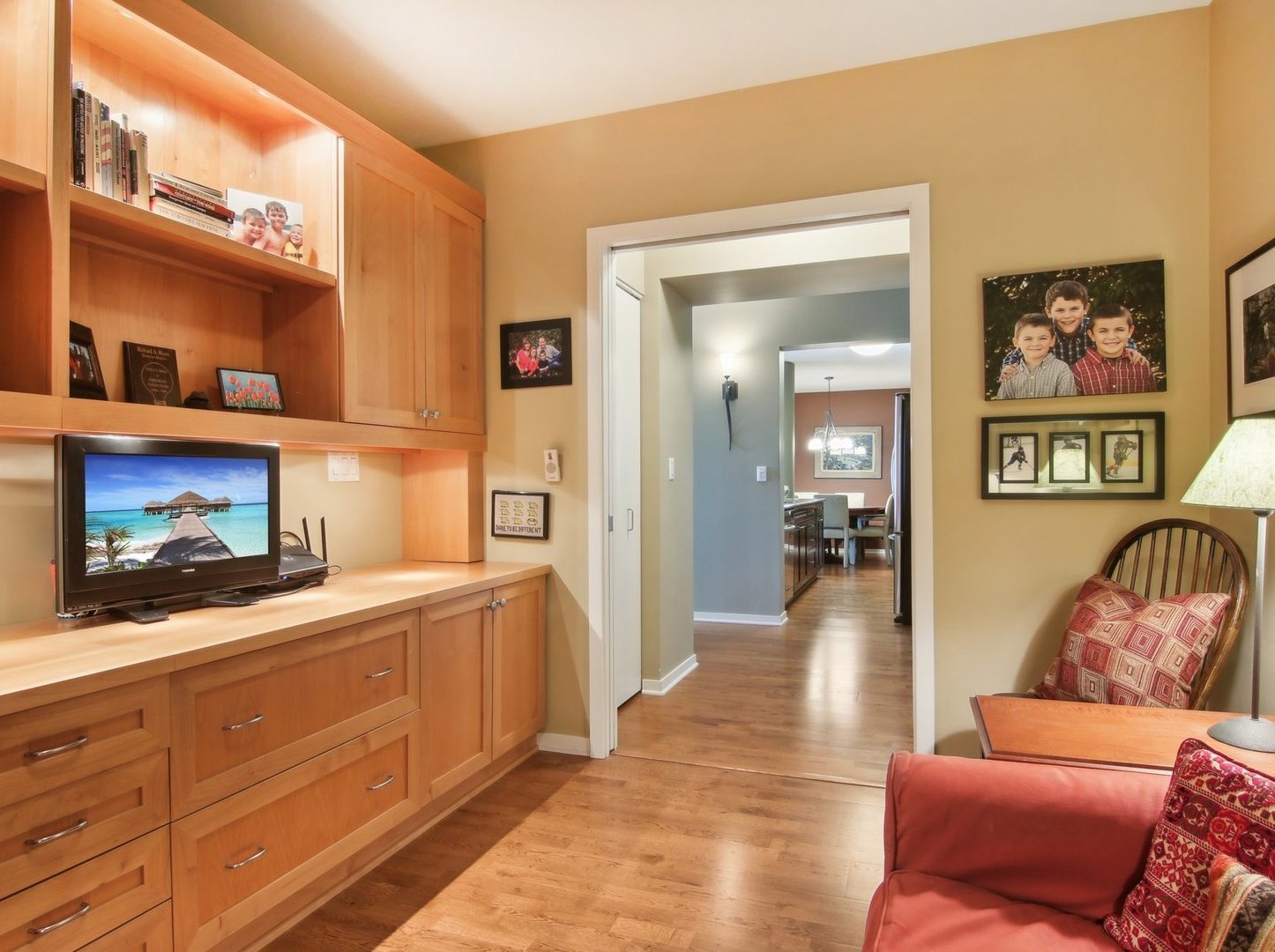 807 Davis Street Unit: 2104