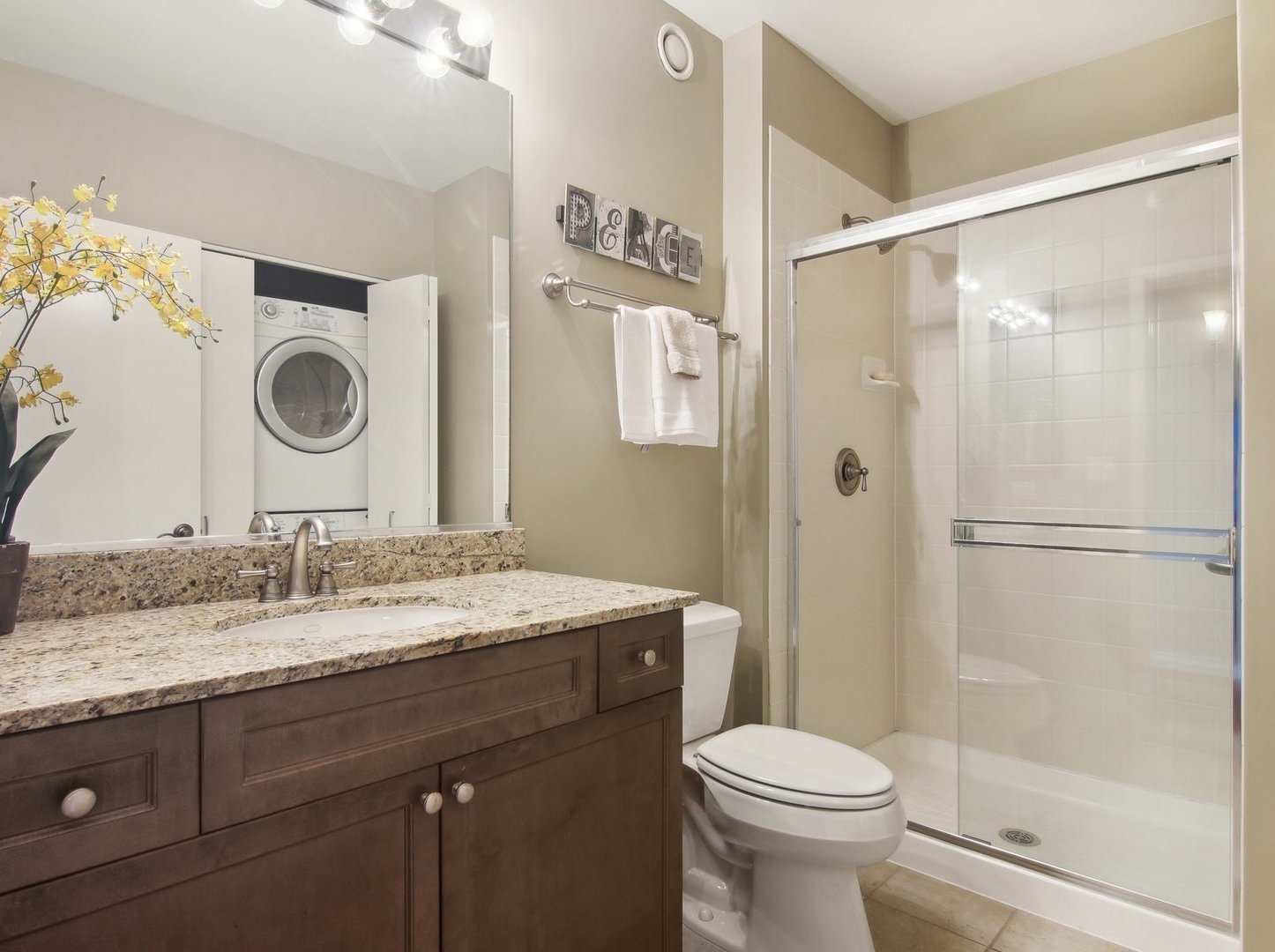 807 Davis Street Unit: 2104