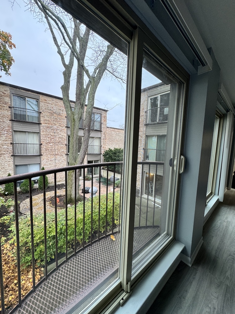 1920 Cherry Lane Unit: 219