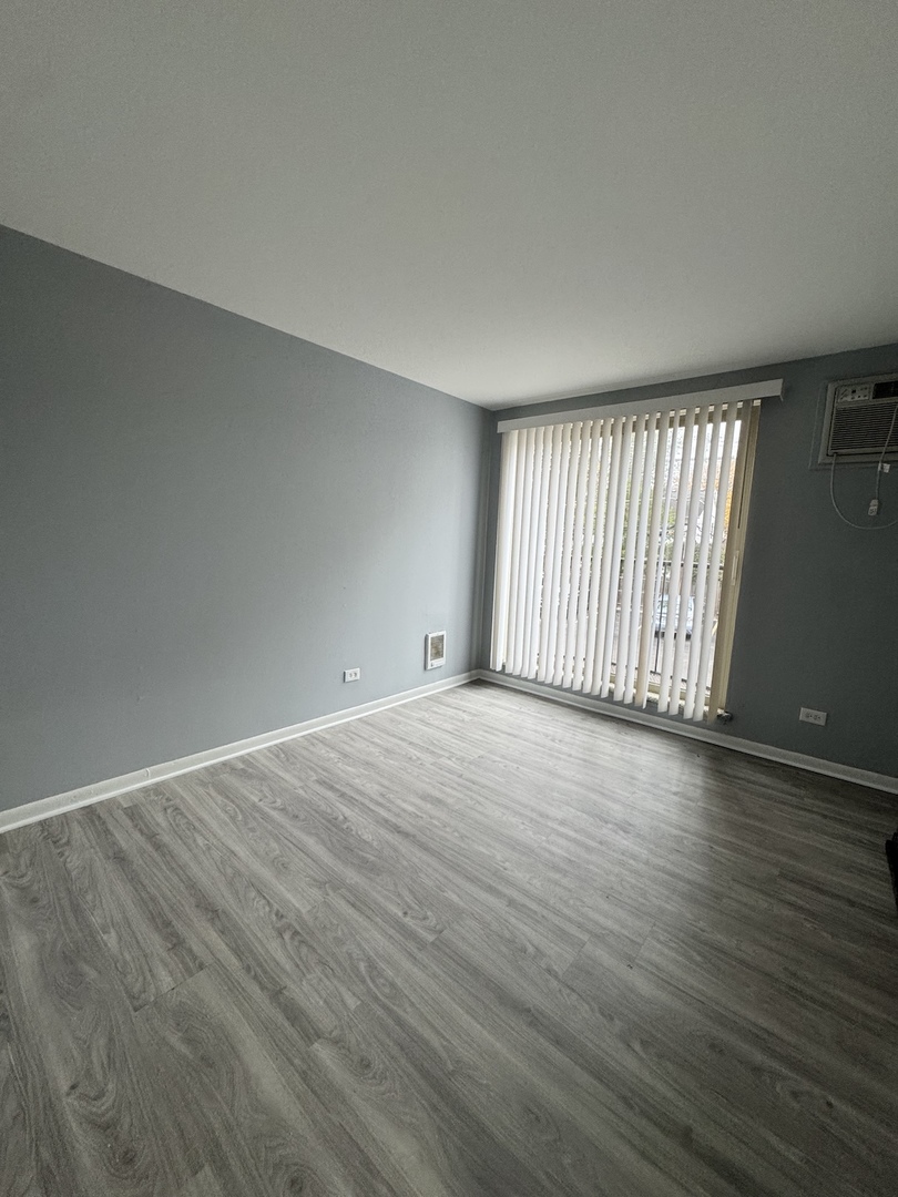 1920 Cherry Lane Unit: 219