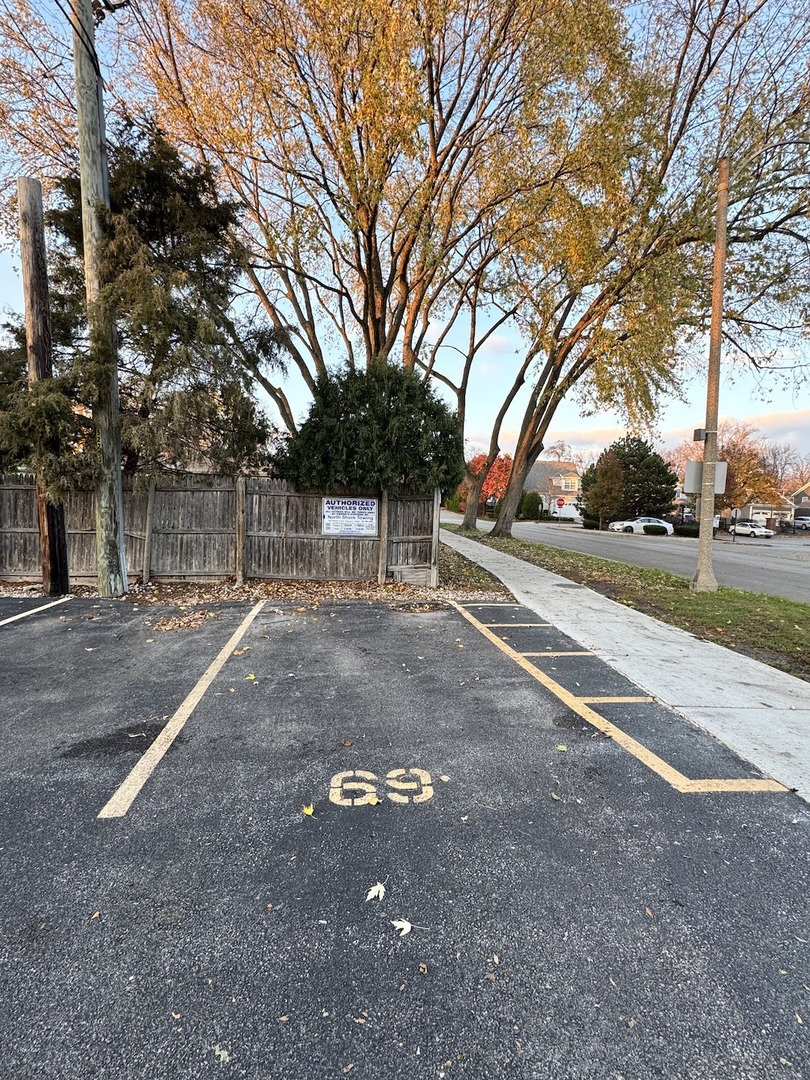 1920 Cherry Lane Unit: 219