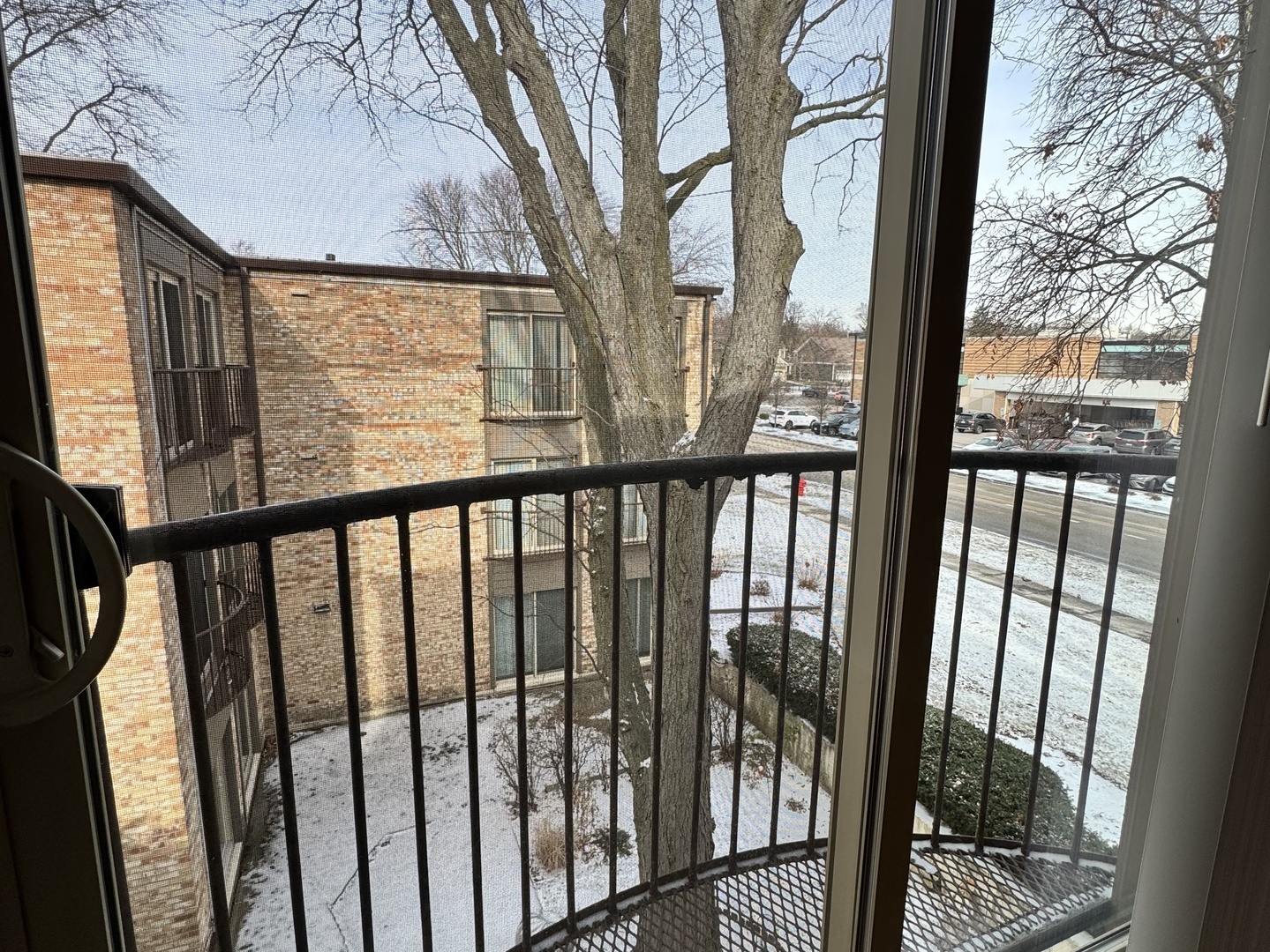 1910 Cherry Lane Unit: 323