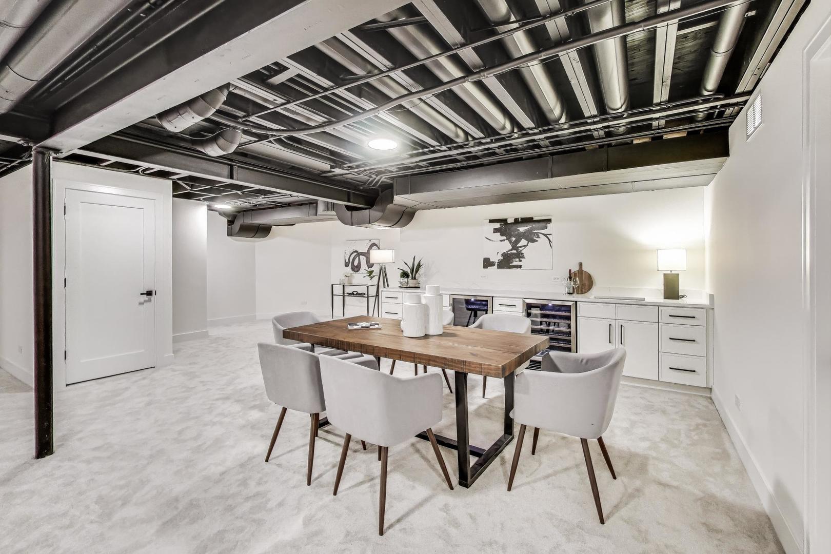 2128 Scotch Pine Lane