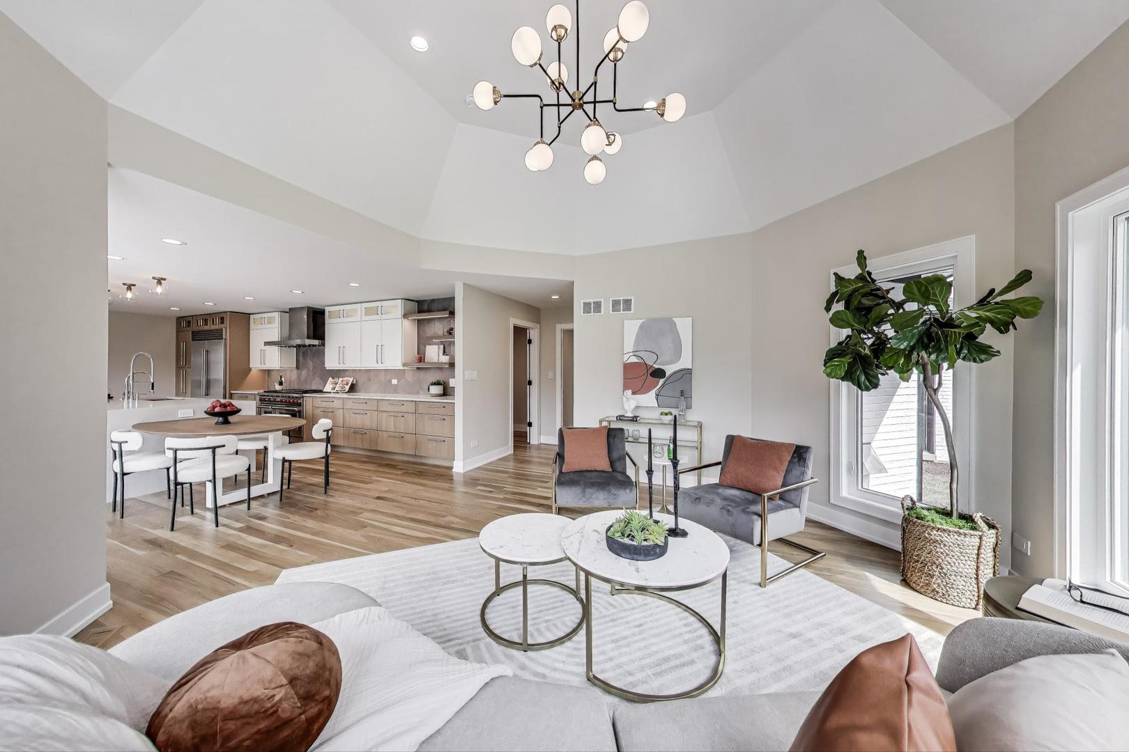 2128 Scotch Pine Lane