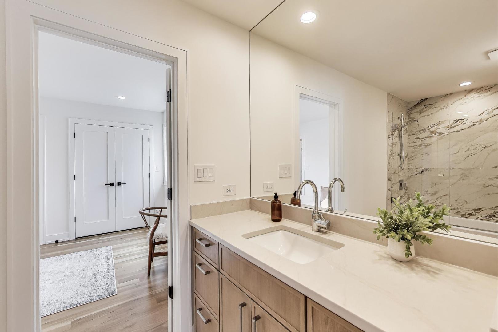 2128 Scotch Pine Lane