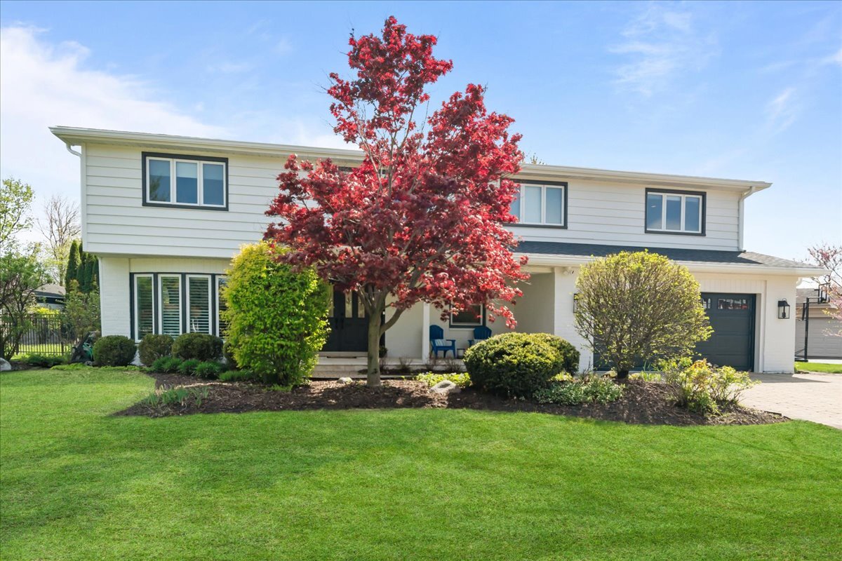 3365 Lake Knoll Drive