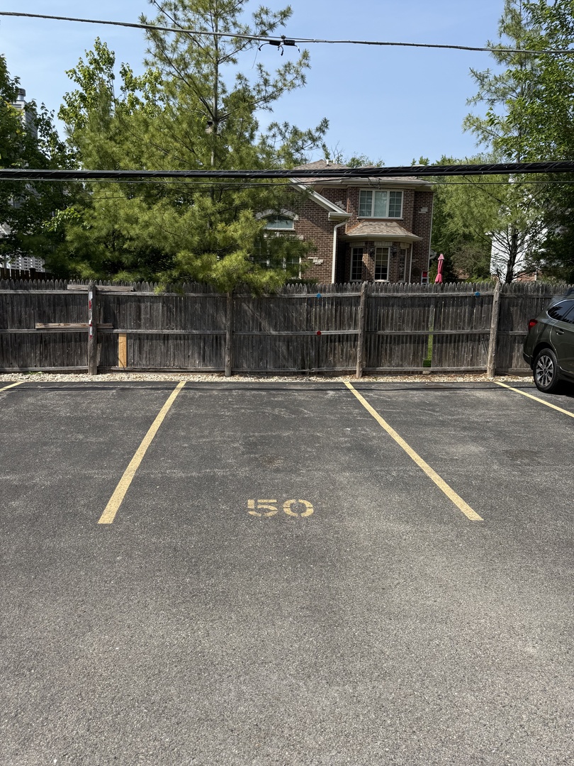 1960 Cherry Lane Unit: 303